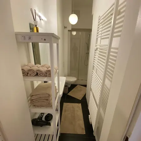 Apartment, Close To The Town Hall, Centre And Raiffeisen Sportpark Апартаменты